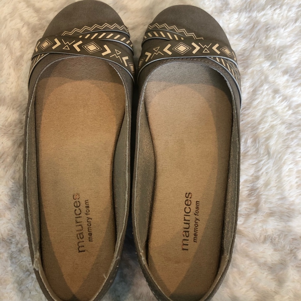 MAURICES SHOES